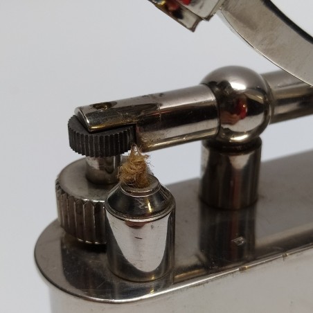 Vintage accendino da tavolo a benzina anni 30/40 senza marca danneggiato