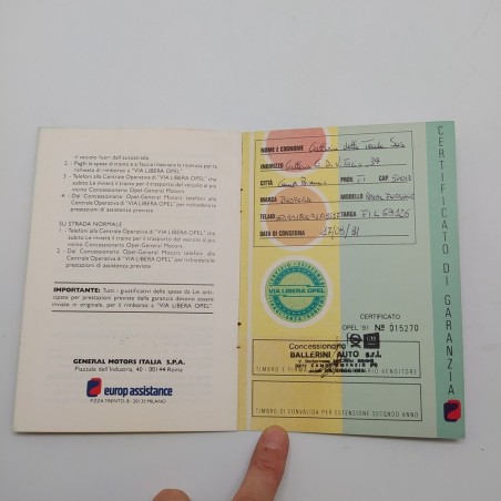 Libretto Servizio di assitenza Opel compilato e timbrato 1991. Segni del tempo