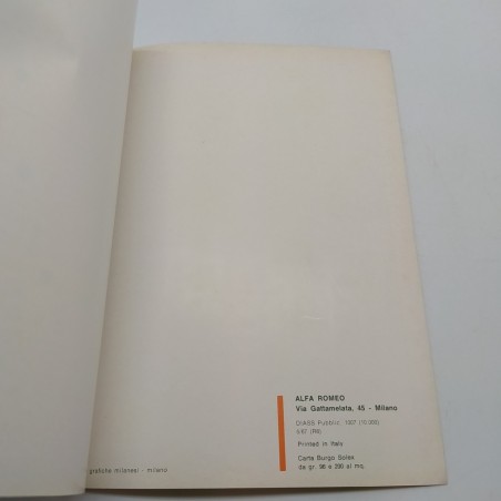 Manuale uso e manutenzione Alfa Romeo Giulia 1300, 1967. Ingiallimento
