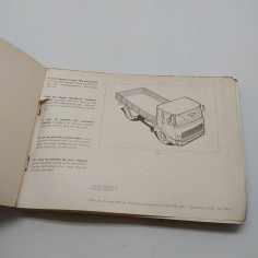 Manuale uso e manutenzione Iveco 110 vari modelli 1981. Macchie 2