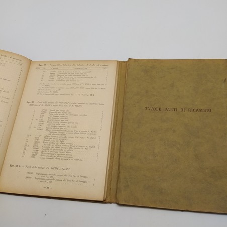 OM Catalogo parti di ricambio Leoncino autocarro e autobus 1953. Macchie