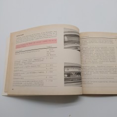 Manuale uso e manutenzione Alfa Romeo AR6, 1986. Ingiallimenti 2