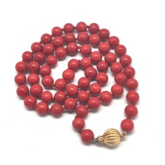 Collana di sfere di corallo rosso anni 60 fermaglio in oro 750 2