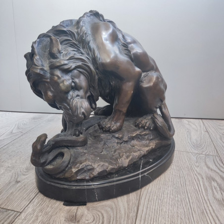 Scultura bronzo fine 800 Leone e Serpente Antoine Louis Barye