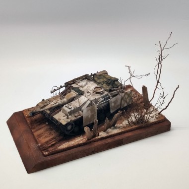 Diorama WWII carro StuG III Cannoni d'Assalto Ardenne 1945 sc. 1/35