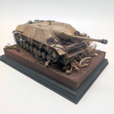 Diorama WWII La prova del Jagdpanzer IV Jagdtiger Francia tardo 1945 sc. 1/35 2