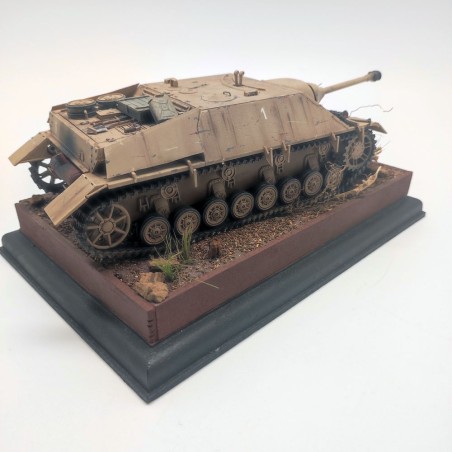 Diorama WWII La prova del Jagdpanzer IV Jagdtiger Francia tardo 1945 sc. 1/35