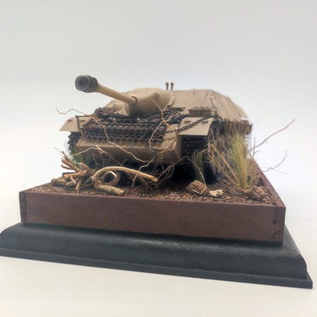 Diorama WWII La prova del Jagdpanzer IV Jagdtiger Francia tardo 1945 sc. 1/35