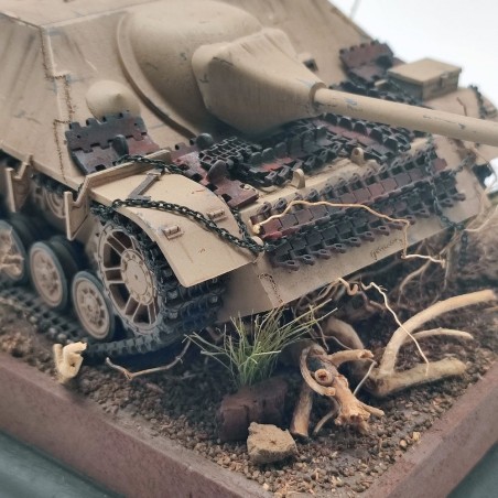 Diorama WWII La prova del Jagdpanzer IV Jagdtiger Francia tardo 1945 sc. 1/35
