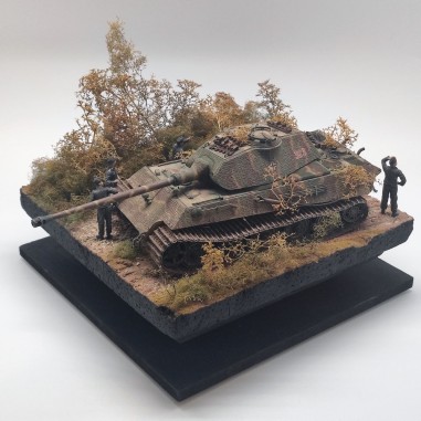 Diorama WWII King Tiger torretta Porsche Attcco dal cielo Normandia 1944 sc 1/35