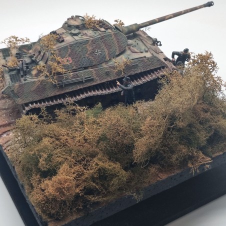 Diorama WWII King Tiger torretta Porsche Attcco dal cielo Normandia 1944 sc 1/35