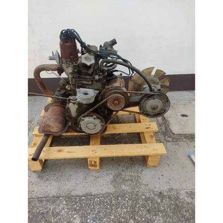Motore Fiat 850 berlina tipo 100 G - 002 numero 0379385 bloccato