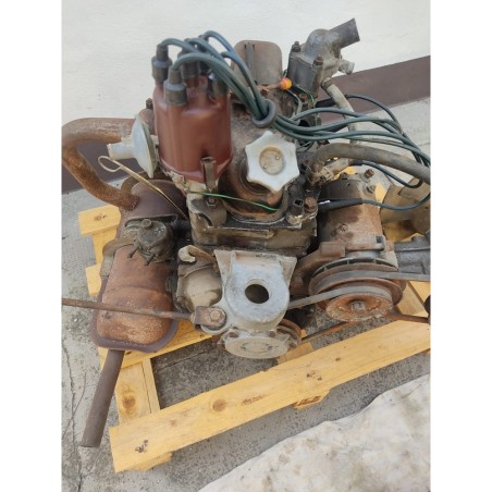 Motore Fiat 850 berlina tipo 100 G - 002 numero 0379385 bloccato
