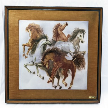 Piastrella ceramica Giacomo Onestini gruppo di cavalli rampanti 56x56 cm