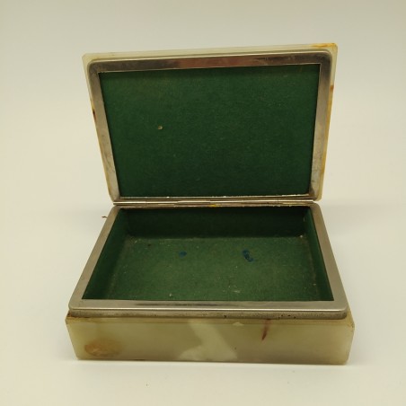 Scatola porta gioie in alabastro anni 70 misure 13,5x9,5x4,5 cm