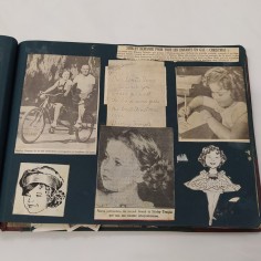 Raccolta oltre 500 tra foto e cartoline Shirley Temple + libretto The story of.. 2