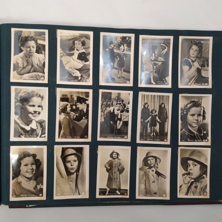 Raccolta oltre 500 tra foto e cartoline Shirley Temple + libretto The story of..