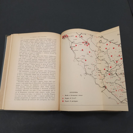 Libro Un popolo alla macchia - Luigi Longo - Dedica e firma