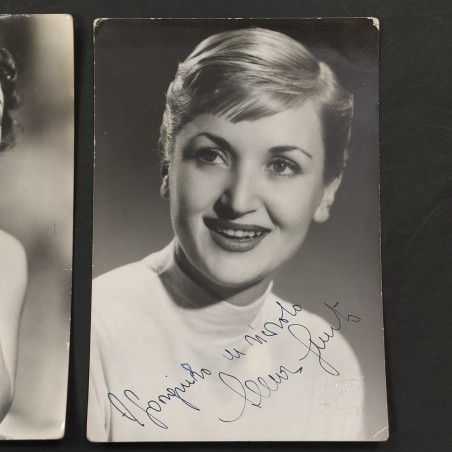 Lotto di 17 foto di cui 13 con autografo attrici anni 60/70