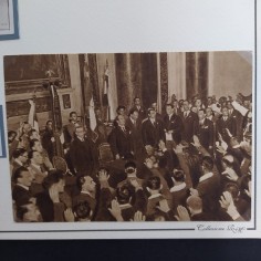 Due cartoline Benito Mussolini 1925 conferenza di pace e 1928 giuramento 2