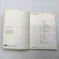 Libretto dati tecnici Fiat Panda 30-45, 1979. Ingiallimenti e macchie in coperti 2