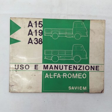 Uso e manutenzione autocarri Alfa Romeo A15, A19, A38 - Saviem, 1967. Macchie