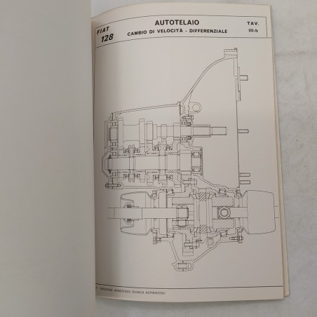 Caratteristiche auto Fiat 128 Cartellina a rilegatura metallica, 1969. Polvere