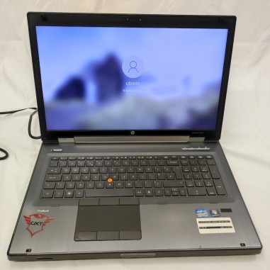 HP Elitebook 8760W 17.3' Laptop i7-2620M 2.70 GHz 8GB 120GB SSD Windows 10 Pro