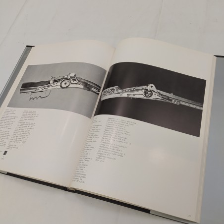 Libro Le armi degli estensi – La collezione di Konopiste  1986
