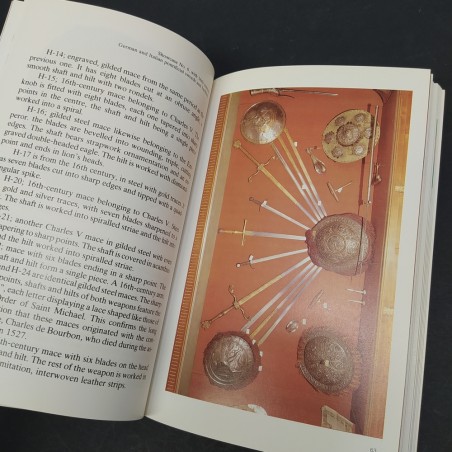 Libro Armeria del palacio real de Madrid  1987