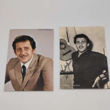 Lotto di 2 cartoline promozionali autografi Domenico Modugno