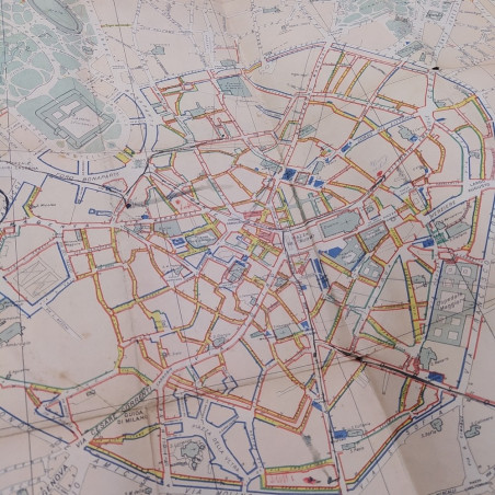 Mappa e guida di Milano Salon international de l'aeronautique, 1937. Pieghe