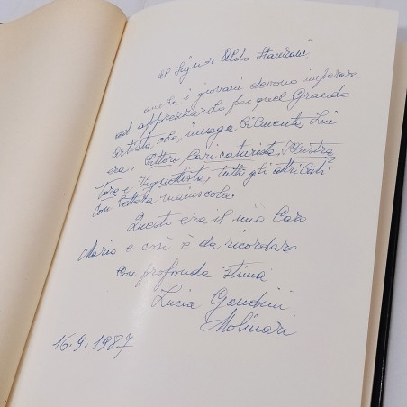 Libro Poesie modenesi vestite da Martio Molinari con dedica della moglie. Buono