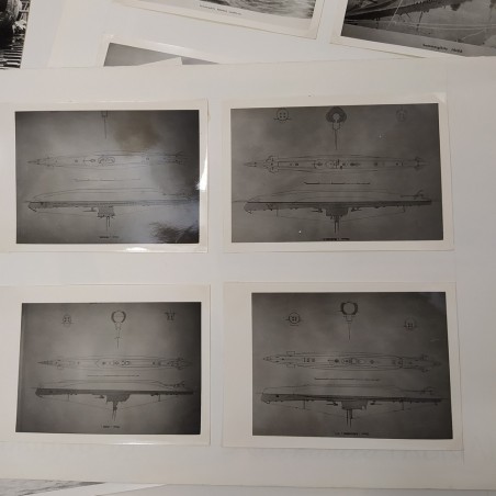 Lotto di 23 fotografie di sommergibili in formati vari. Buone condizioni
