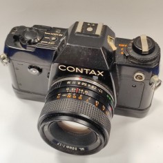 Macchina fotografica Contax 137 MD ottica 50 mm 1: 1,7. Segni del tempo 2