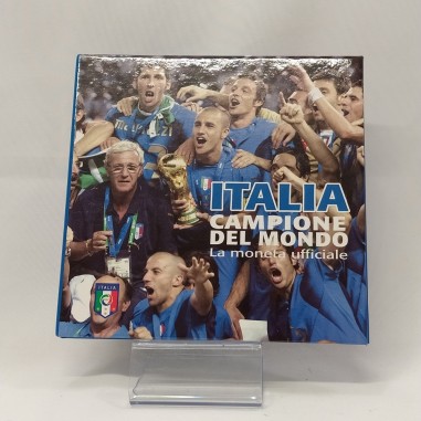 Confezione Moneta ufficiale Italia campione del mondo, calcio 1982. Patina