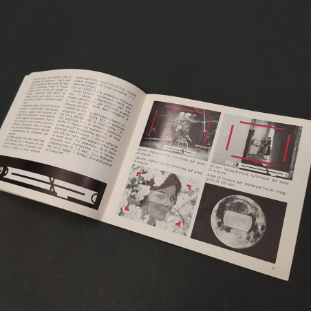Libretto di istruzioni macchina fotografica Leica M5, Leitz. Sbiadito con pieghe