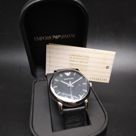 Orologio Armani al quarzo da uomo inusato con certificato, cinturino nero
