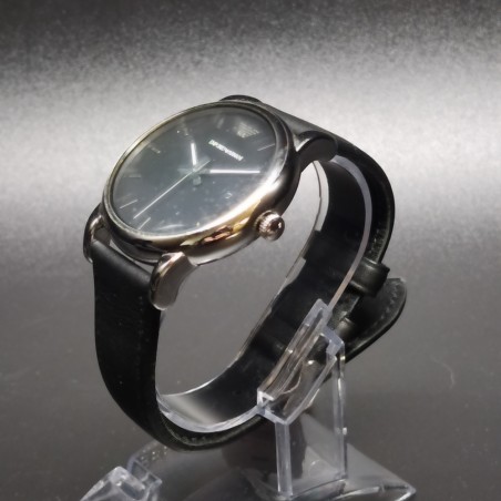Orologio Armani al quarzo da uomo inusato con certificato, cinturino nero