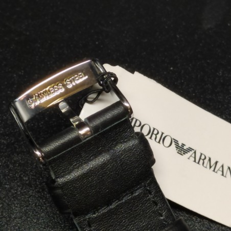 Orologio Armani al quarzo da uomo inusato con certificato, cinturino nero