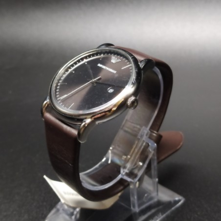 Orologi Armani al quarzo da uomo, cinturino in pelle testa di moro. Inusato
