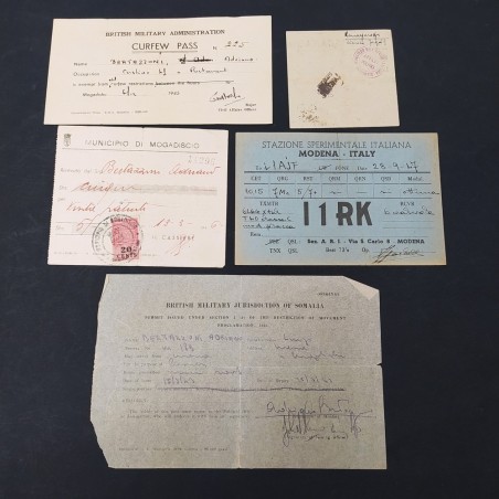 Lotto di 8 documenti del giornalista Adriano Bertazzoni, anni '40. Ingialliti