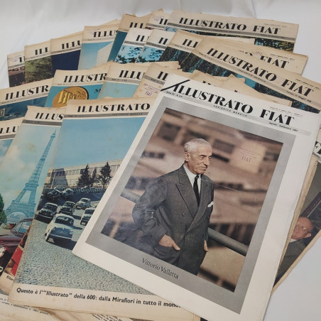 Lotto di 21 riviste Illustrato Fiat, più alcune in copie, anni '50. Ingiallite