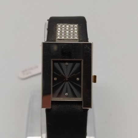 Orologio Pomellato Stress 01 010 AHA quadrante rettangolare con brillanti. Buono