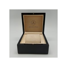 Cofanetto in legno per orologio Mercedes-Benz con ingrigimenti e graffi