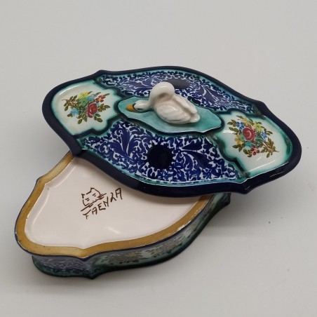 Portagioie in ceramica firmata Riccardo Gatti 1932 con cigno sul coperchio