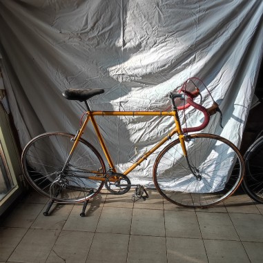 Bici corsa Patelli giallo uovo anni 60 tubi acciaio gruppo Campagnolo tg. 58