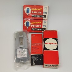 Flash Flex Zeiss Ikon modello Ikobliz 6 e 2 lampade Photolux. Buono 2