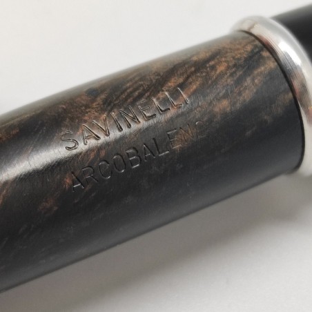 Pipa Savinelli Arcobaleno in legno scuro. Inusata