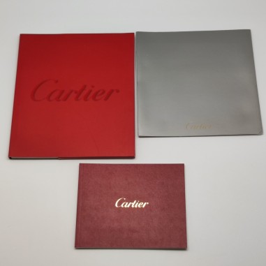 Lotto di 3 cataloghi Cartier 2006, 2007-08. Buone condizioni, lieve sbucciatura